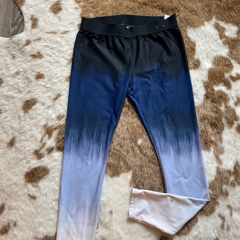 GAPFit ombré leggings.